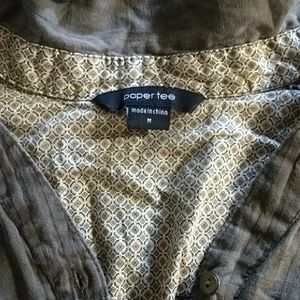 Paper tee brand blouse